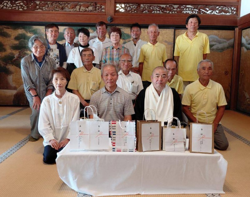 お知らせ写真：高野山金剛峯寺で菜種油を奉納しました。
