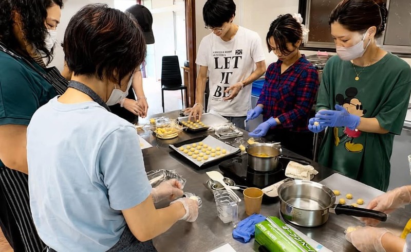 お知らせ写真：橘を使ったお菓子づくりに挑戦